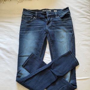 Women’s skinny jeans